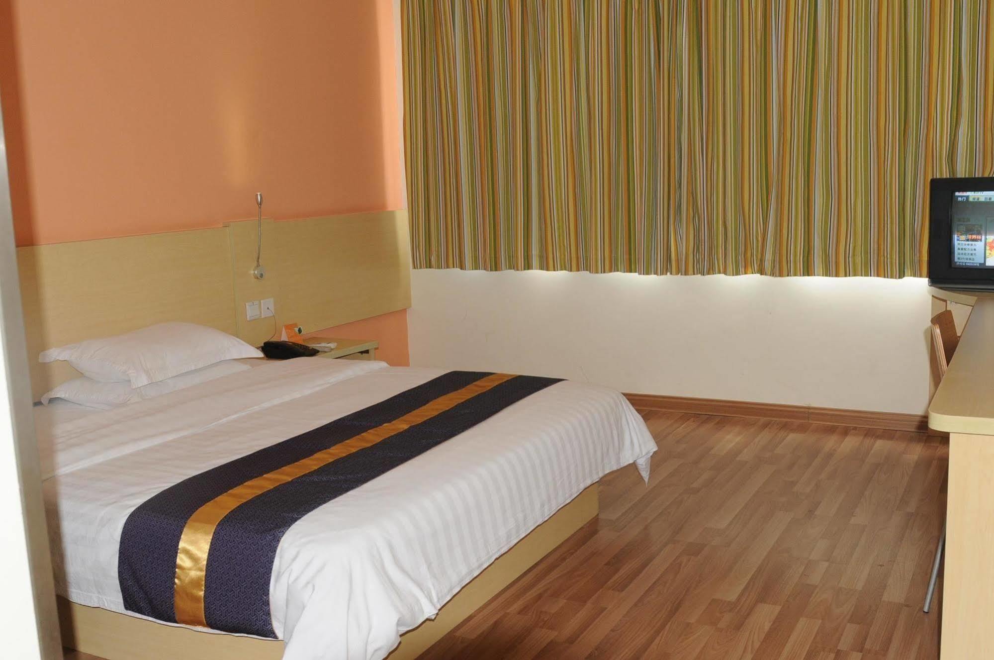 Yuanman Hotel Huizhou Yongwang Plaza Exterior foto
